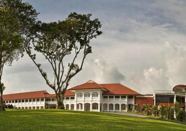 富有殖民地色彩的高級酒店Capella Singapore，是名人必住之選